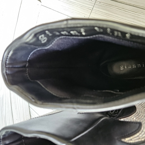 Gianni Bini ConleyTwo Western Rhinestone Flame Foldover Boot in Black Silver Sz6 - Picture 12 of 16